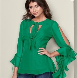 Woman green top size 8 V- neck
